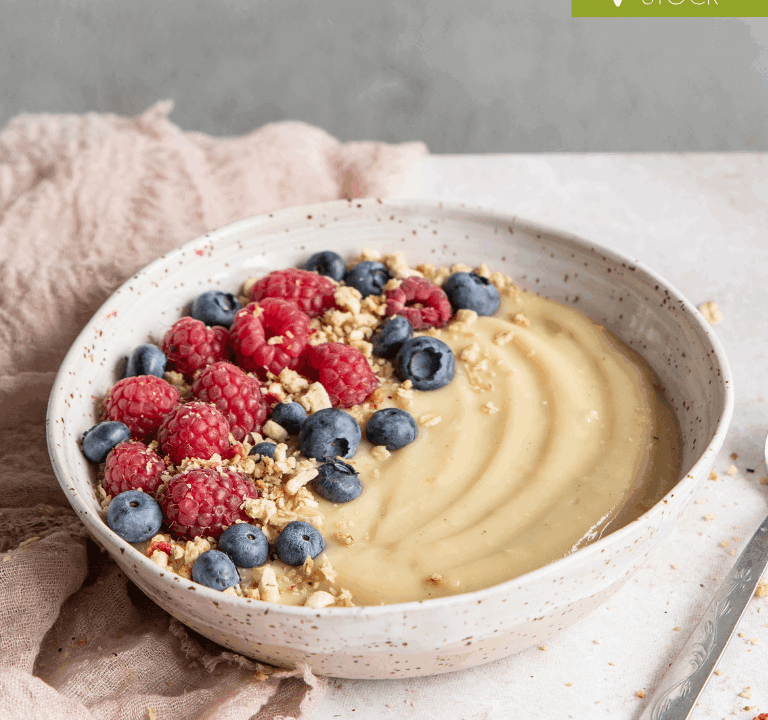 Plant-based yogurt-pudding
